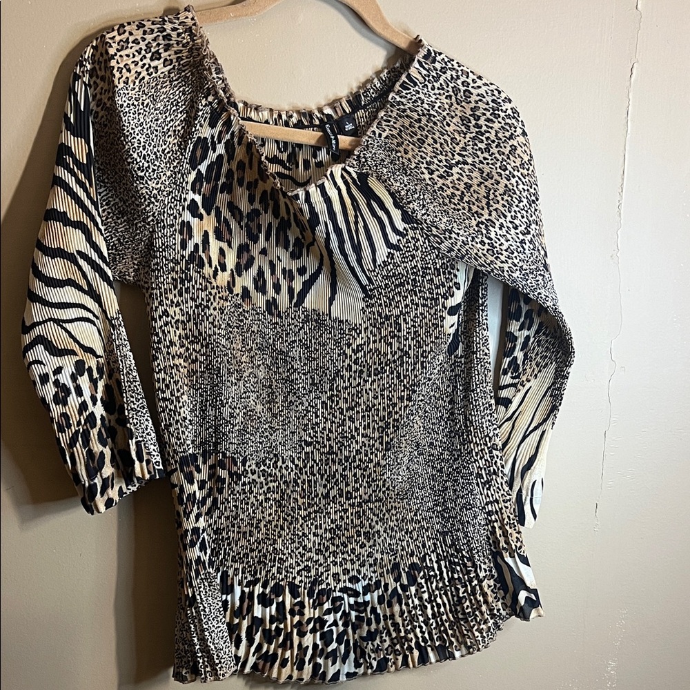 Essentials by Milano Black and Cream Mixed Animal Print Pleated Top